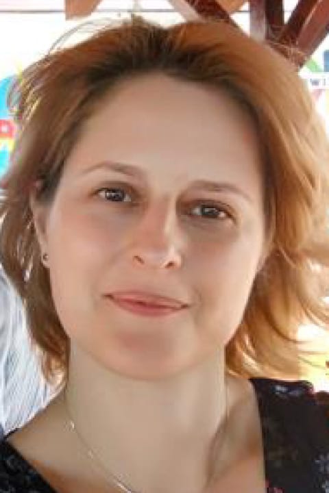 Dr Lidia Man